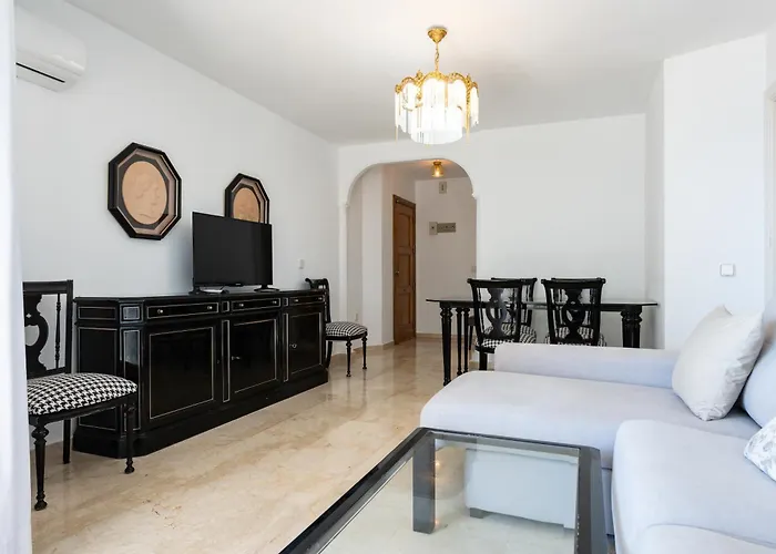 Tropico Carihuela View & Parking Torremolinos