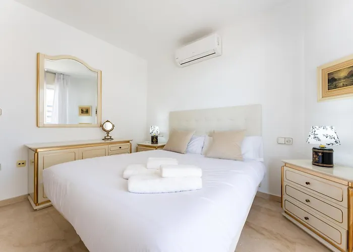 Tropico Carihuela View & Parking *