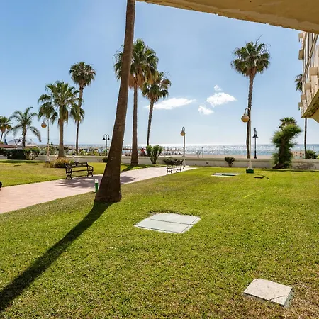 Tropico Carihuela View & Parking