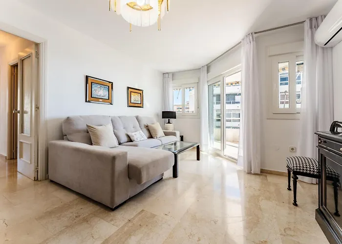 Tropico Carihuela View & Parking