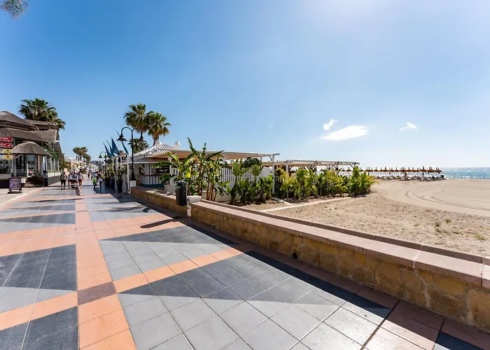 Tropico Carihuela View & Parking * Torremolinos