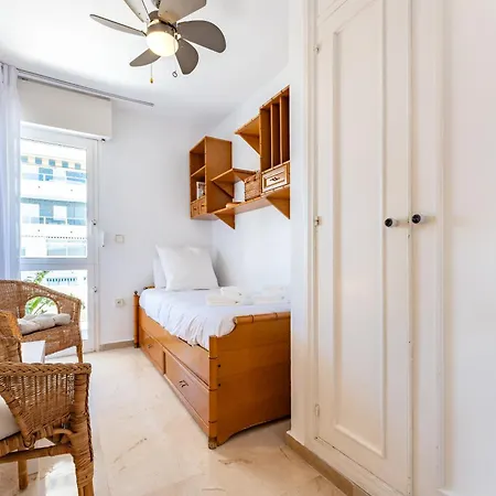 Tropico Carihuela View & Parking *