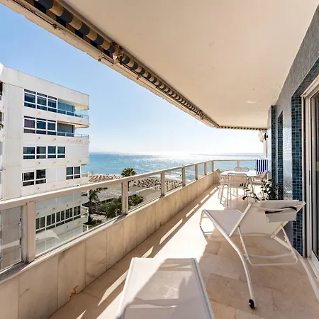 Tropico Carihuela View & Parking Apartmán *