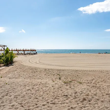 Tropico Carihuela View & Parking