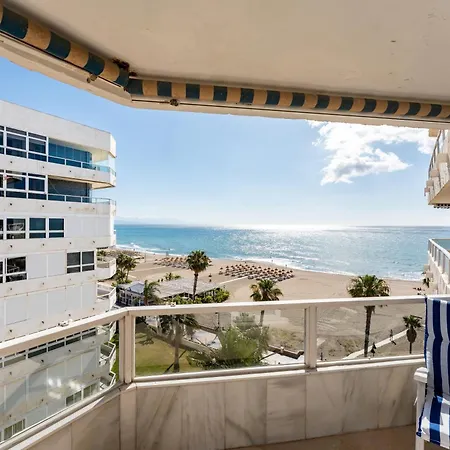 Апартаменты Tropico Carihuela View & Parking Торремолинос