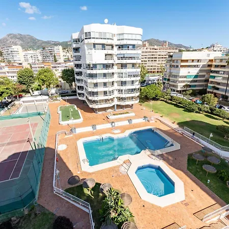 Tropico Carihuela View & Parking * Torremolinos
