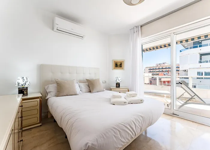 Trópico Carihuela View&parking Torremolinos